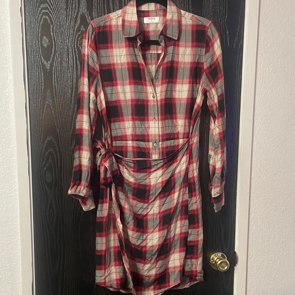 UNTUCKit Red and Black Plaid Long Sleeve Rachel Wrap Dress Size 4